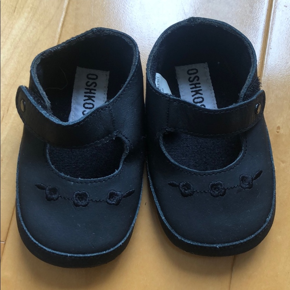 Black Leather Velcro-Close Baby Shoes